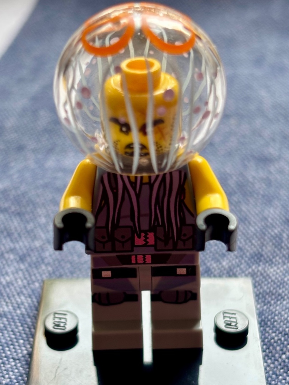 LEGO THE NINJAGO MOVIE "Jelly - Black Goatee" njo0367 With stand. LIKE NEW!